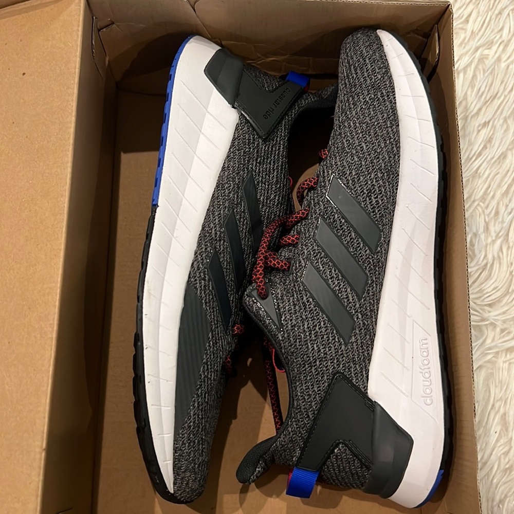 Adidas questar ride, mens, size 10, brand new/never worn